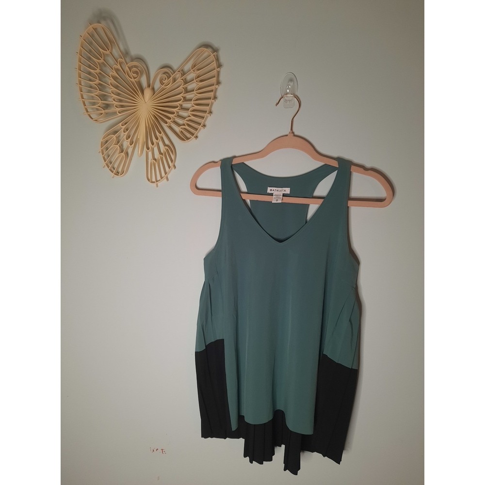 Athleta XS, Swing Pleated Teal and Black V-Neck Active Tank, Hi-Lo, Oversized